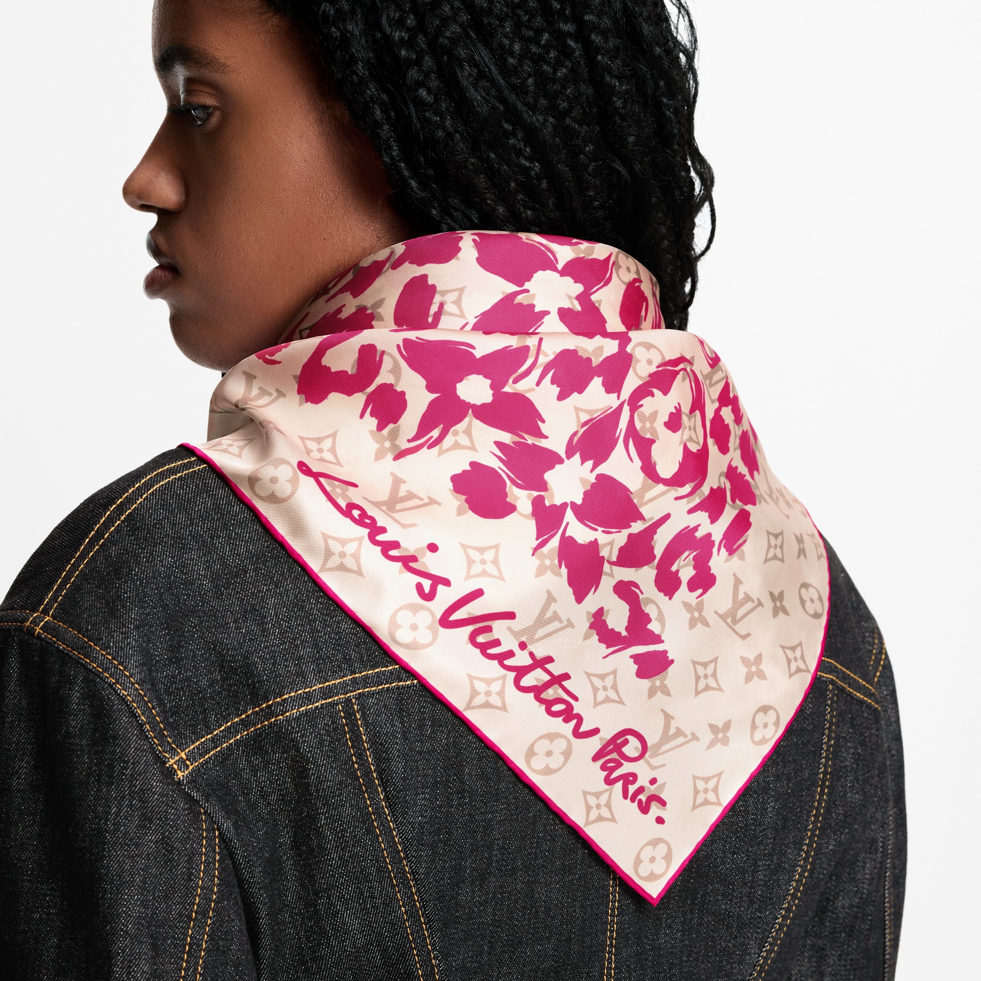 LV Safari Square 90 S00 - Women - Accessories | LOUIS VUITTON ®